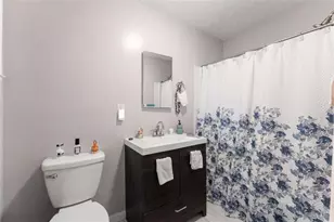 200 Abbotts Mill Dr, Johns Creek, GA 30097 - Photo 27