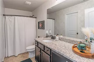 5703 Shore Isle Ct, Flowery Branch, GA 30542 - Photo 17
