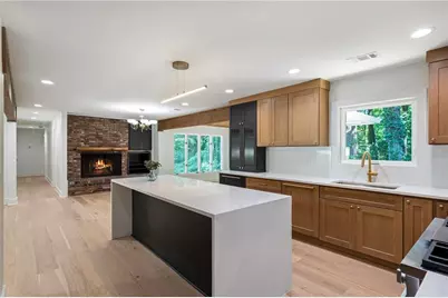 4955 Powers Ferry Road, Atlanta, GA 30327 - Photo 21