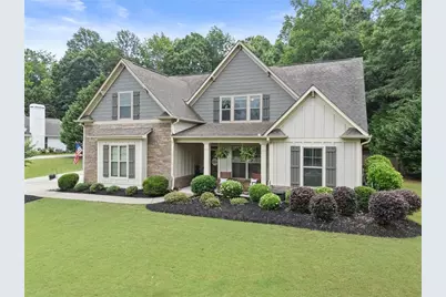 686 Lake Crest Drive, Jefferson, GA 30549 - Photo 3