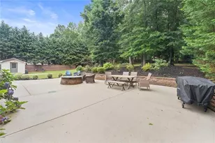 686 Lake Crest Dr, Jefferson, GA 30549 - Photo 43