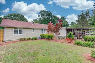 2521 Stone Dr SW, Lilburn, GA 30047 - Photo 45