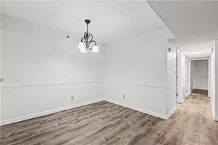 3960 Riverlook Pkwy SE, Marietta, GA 30067 - Photo 5
