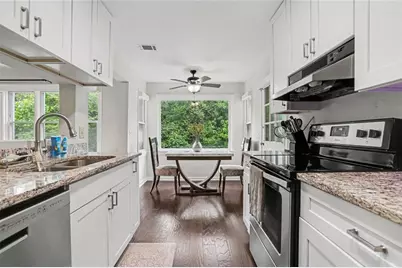 7 Saint Claire Lane NE, Atlanta, GA 30324 - Photo 9