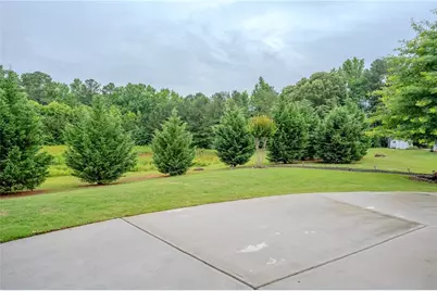 1527 Washington Rose Avenue, Hoschton, GA 30548 - Photo 5