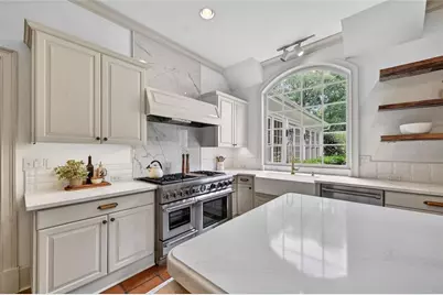 3955 Northside Drive NW, Atlanta, GA 30342 - Photo 13