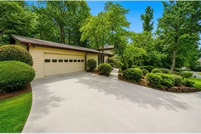 5139 Willow Point Parkway, Marietta, GA 30068 - Photo 5