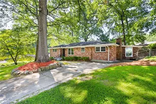 2563 Dering Ct NE, Atlanta, GA 30345 - Photo 3