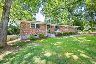 2563 Dering Ct NE, Atlanta, GA 30345 - Photo 3