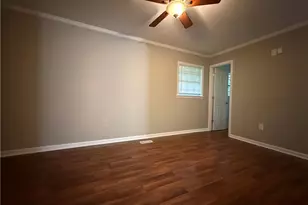 3945 Fraser Cir, Gainesville, GA 30506 - Photo 5