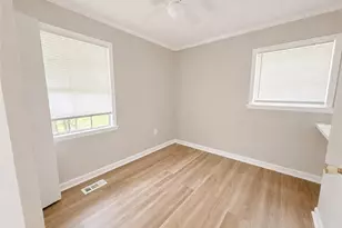 3945 Fraser Cir, Gainesville, GA 30506 - Photo 9