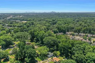 4052 W Johnson Cir, Atlanta, GA 30341 - Photo 35