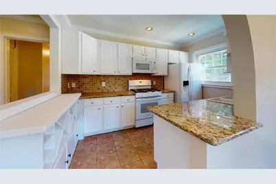 4052 W Johnson Circle, Atlanta, GA 30341 - Photo 15
