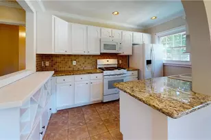 4052 W Johnson Cir, Atlanta, GA 30341 - Photo 15