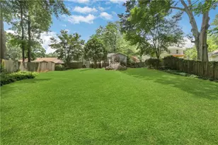 4052 W Johnson Cir, Atlanta, GA 30341 - Photo 31