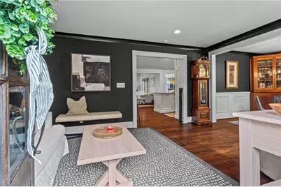 751 Channing Drive NW, Atlanta, GA 30318 - Photo 3