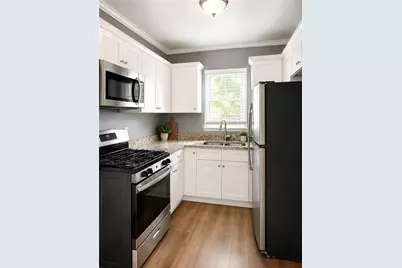 2196 Knoll Drive, Decatur, GA 30032 - Photo 3