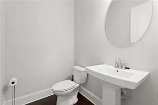 1372 Doublegate Dr, Atlanta, GA 30319 - Photo 11