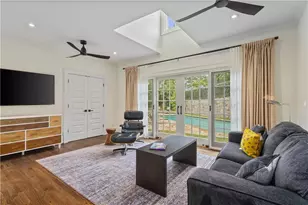 219 Little John Trail NE, Atlanta, GA 30309 - Photo 15