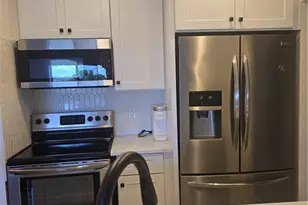300 Johnson Ferry Rd, Atlanta, GA 30328 - Photo 9