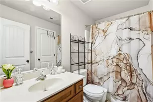 944 Brookmere Ct, Atlanta, GA 30349 - Photo 23