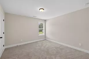 561 Oconee Ln, Commerce, GA 30529 - Photo 39