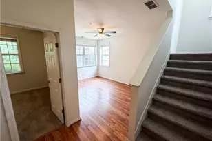 4660 Creekside Villas Way SE, Smyrna, GA 30082 - Photo 9