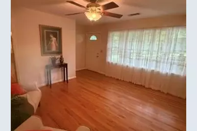 121 Dogwood Lane, Lawrenceville, GA 30046 - Photo 5