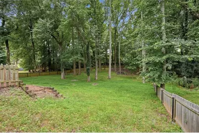 6353 Chestnut Parkway, Flowery Branch, GA 30542 - Photo 47