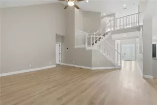 6353 Chestnut Pkwy, Flowery Branch, GA 30542 - Photo 7