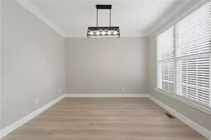 6353 Chestnut Pkwy, Flowery Branch, GA 30542 - Photo 17