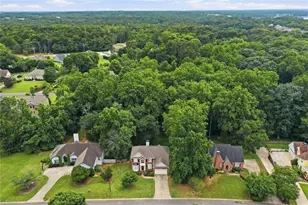 6353 Chestnut Pkwy, Flowery Branch, GA 30542 - Photo 51