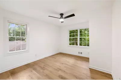 732 Dukehart Court, Stone Mountain, GA 30083 - Photo 19