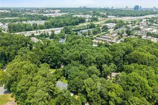 5680 Lake Forrest Dr NW, Sandy Springs, GA 30342 - Photo 65