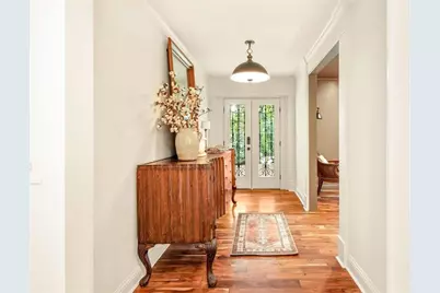 5680 Lake Forrest Drive NW, Sandy Springs, GA 30342 - Photo 19