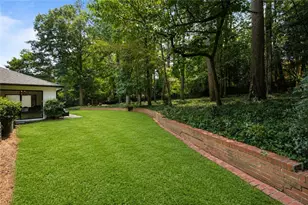 5680 Lake Forrest Dr NW, Sandy Springs, GA 30342 - Photo 5