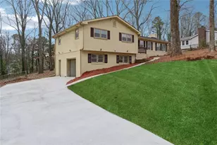1573 Deerwood Ln, Acworth, GA 30102 - Photo 1