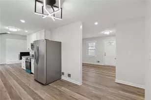 1573 Deerwood Ln, Acworth, GA 30102 - Photo 17