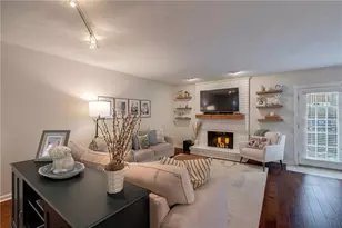 104 Courtyard Terrace, Roswell, GA 30075 - Photo 3