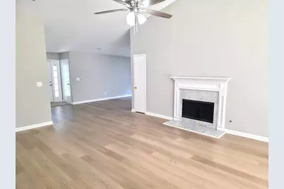 2620 Logan Way, Lawrenceville, GA 30043 - Photo 13