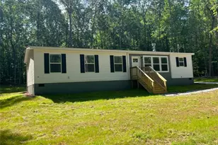 140C Lakeshore Dr, Eatonton, GA 31024 - Photo 1