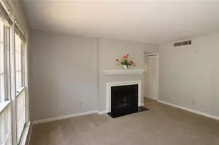 68 La Rue Pl NW, Atlanta, GA 30327 - Photo 5