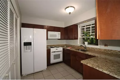 68 La Rue Place NW, Atlanta, GA 30327 - Photo 15