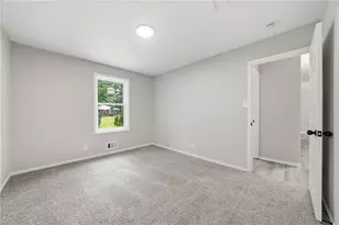 4913 Bartlett Rd, Forest Park, GA 30297 - Photo 21