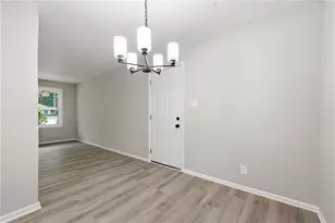 4913 Bartlett Rd, Forest Park, GA 30297 - Photo 13