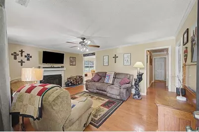 369 S Sequoyah Circle NE, Calhoun, GA 30701 - Photo 7