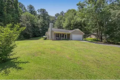369 S Sequoyah Circle NE, Calhoun, GA 30701 - Photo 3