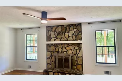 1807 Merry Oak Road SW, Marietta, GA 30008 - Photo 3