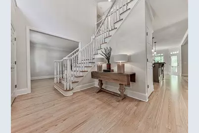 5037 Towne Lake Hills North, Woodstock, GA 30189 - Photo 3