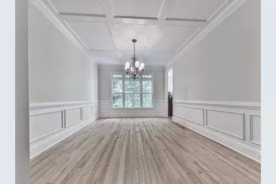 5037 Towne Lake Hills North, Woodstock, GA 30189 - Photo 9